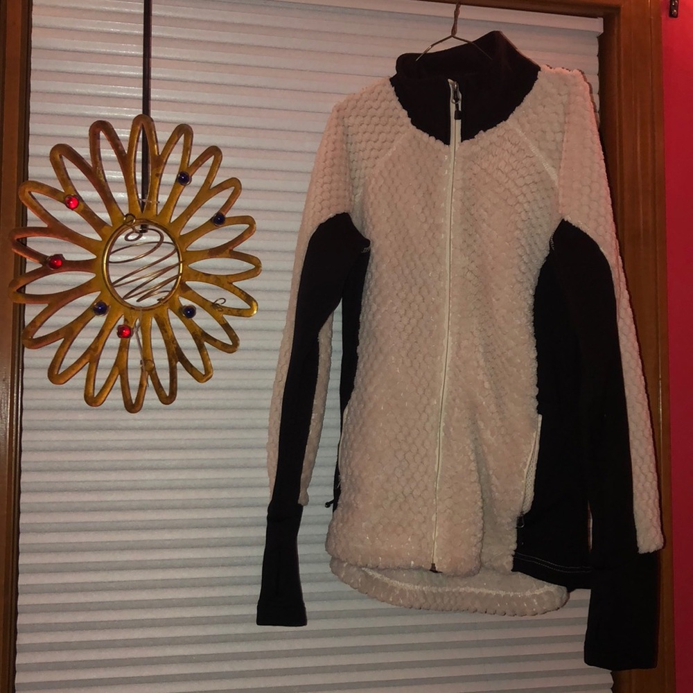 Jacket - Picture 1 of 2
